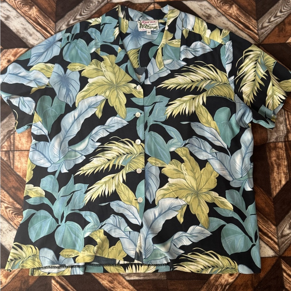 Casual Tropical Leaf Button-Down Shirt - Black with Blue & Yellow Leaves